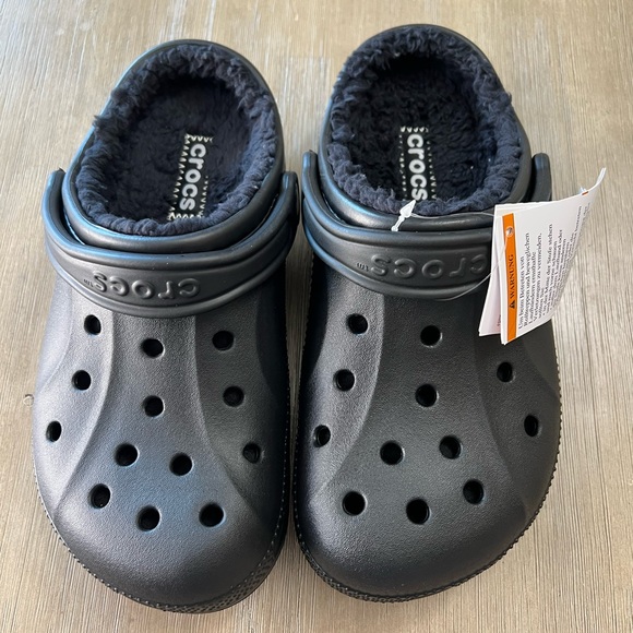 Crocs Women’s Lined Black Clogs - New - Picture 4 of 4